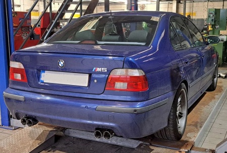 Suppression de silencieux arrière inox BMW M5 E39 5,0l V8